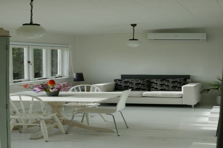 Photo of property in 26 Nigel Road, Browns Bay, Auckland, 0630