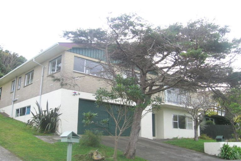 Photo of property in 11 Camellia Terrace, Maungaraki, Lower Hutt, 5010