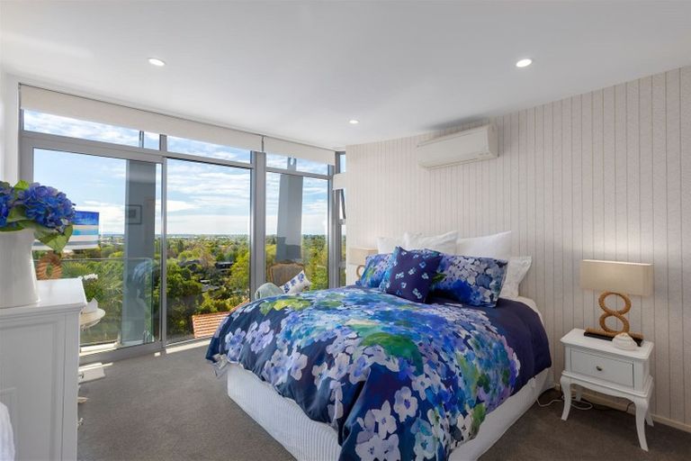 Photo of property in 26 Overdale Drive, Cashmere, Christchurch, 8022