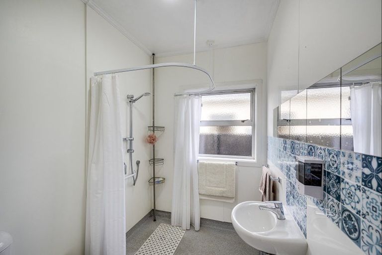 Photo of property in 905 Ferguson Street, Akina, Hastings, 4122