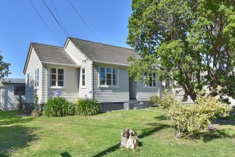 Photo of property in 25 Auburn Avenue, Upper Riccarton, Christchurch, 8041