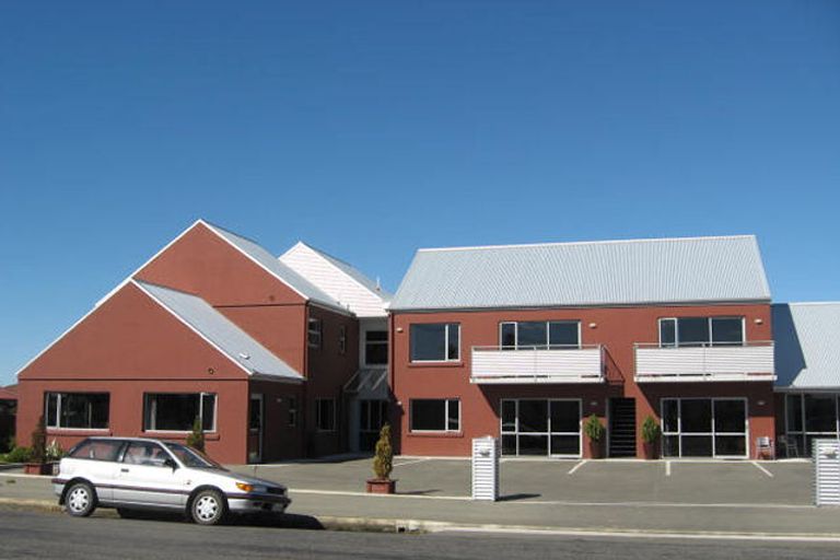 Photo of property in 14 Ewen Road, Temuka, 7920