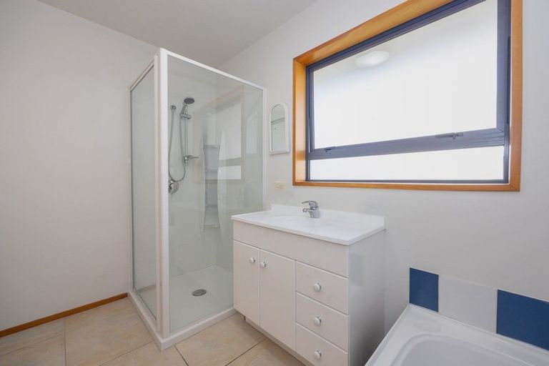 Photo of property in 2 Little Oak Common, Wanaka, 9305