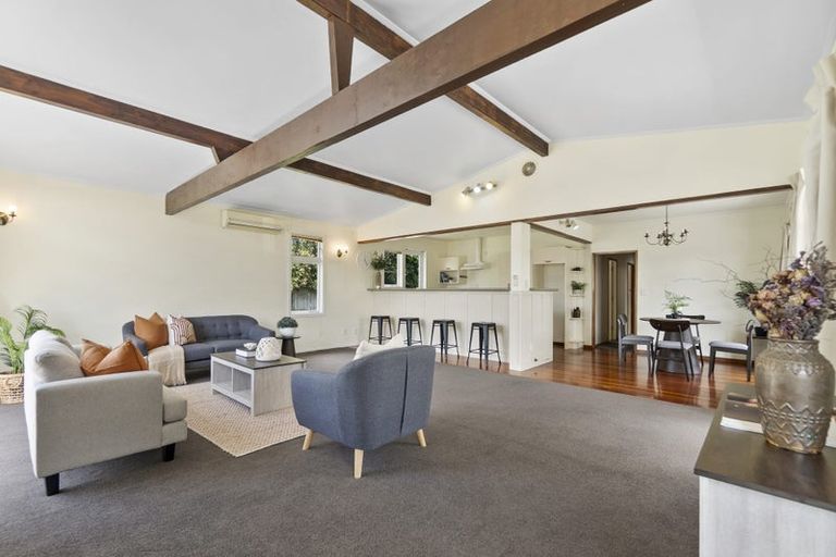 Photo of property in 24 Braid Road, St Andrews, Hamilton, 3200