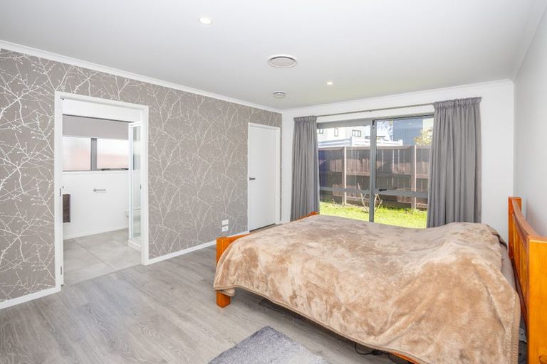 Photo of property in 5 Kennedy Lane, Hamilton East, Hamilton, 3216