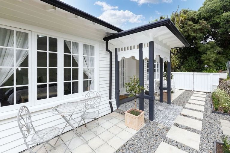 Photo of property in 17a Cracroft Terrace, Cashmere, Christchurch, 8022
