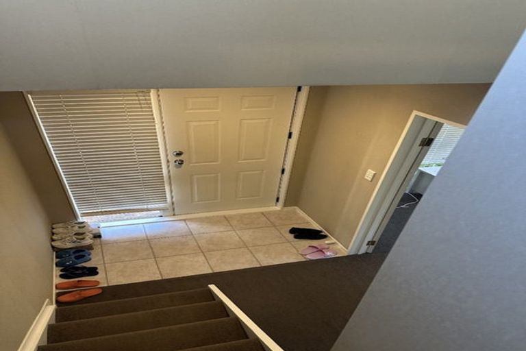 Photo of property in 2/16 Belgate Place, Somerville, Auckland, 2014