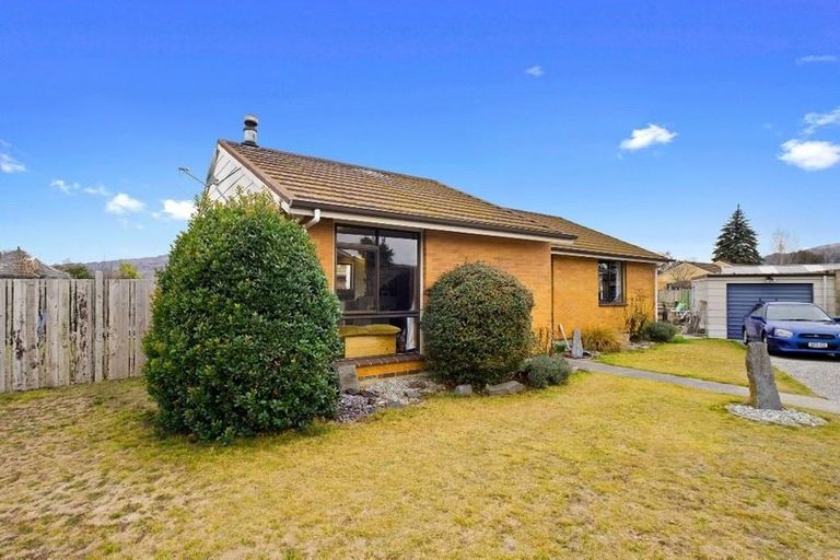 Photo of property in 3 Hassing Place, Cromwell, 9310