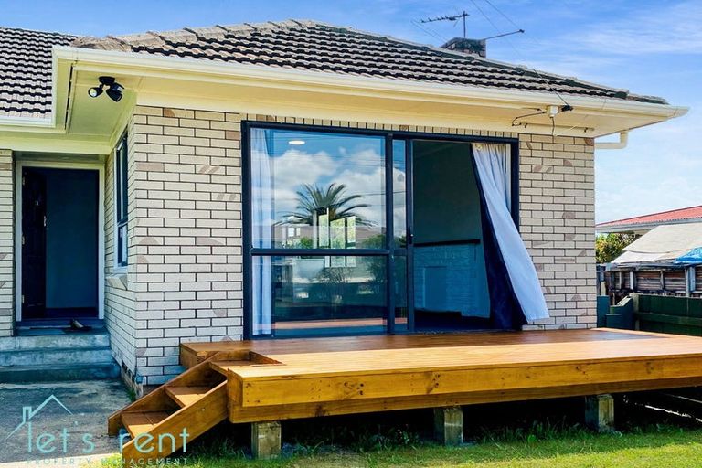 Photo of property in 21 Morrin Street, Manurewa, Auckland, 2102