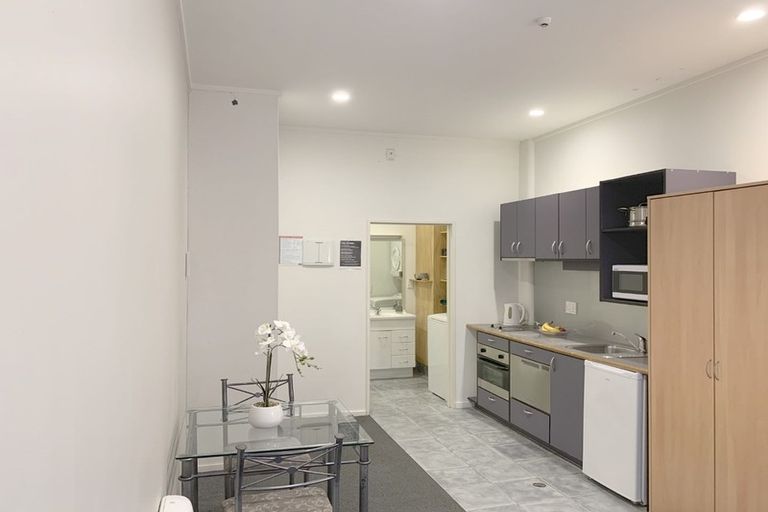 Photo of property in Edward Street Apartments, 15/3 Edward Street, Te Aro, Wellington, 6011