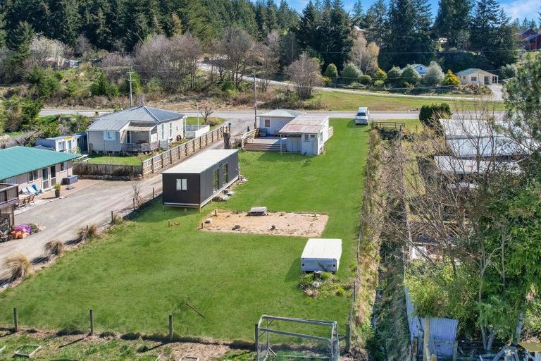 Photo of property in 11 Channel Road, Naseby, 9396