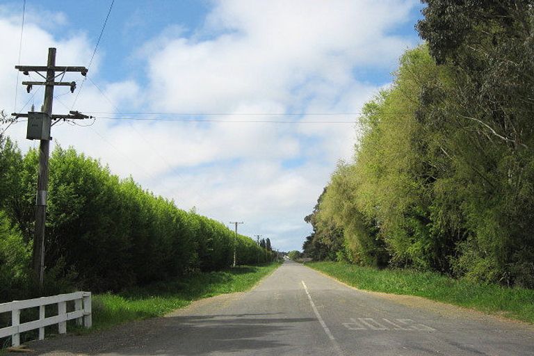 Photo of property in 100 Te Pouapatuki Road, Tuahiwi, Kaiapoi, 7691