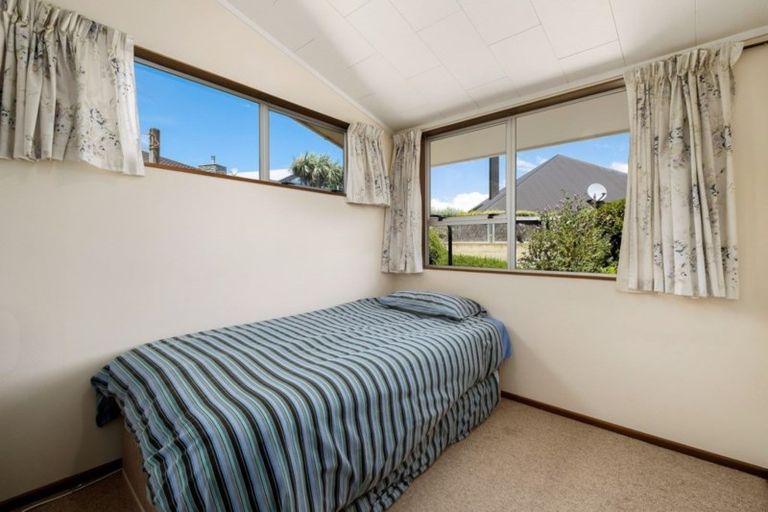 Photo of property in 4 Clematis Court, Wanaka, 9305