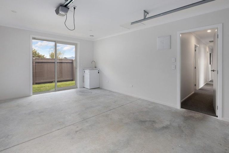 Photo of property in 23b Wilford Street, Wallaceville, Upper Hutt, 5018