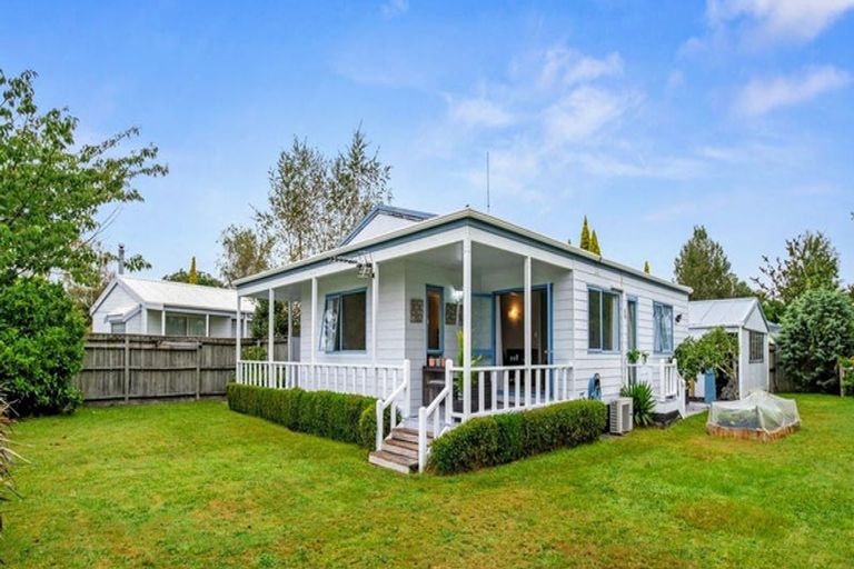 Photo of property in 69c Robinson Avenue, Holdens Bay, Rotorua, 3010