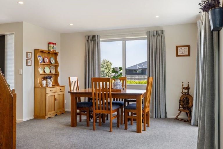 Photo of property in 4 Loe Place, Amberley, 7410