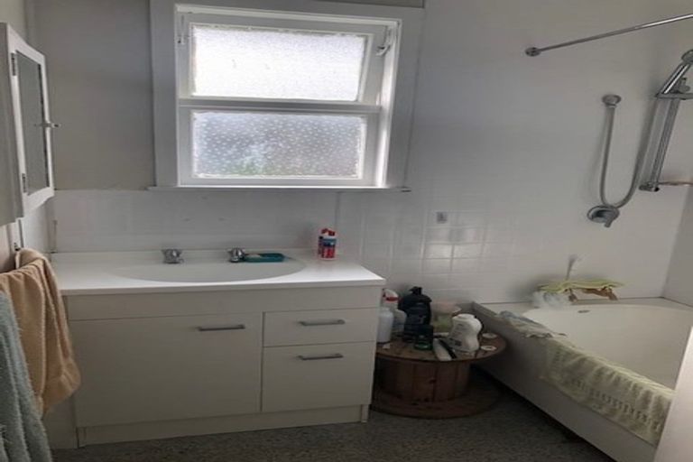 Photo of property in 9 Taraire Crescent, Otangarei, Whangarei, 0112