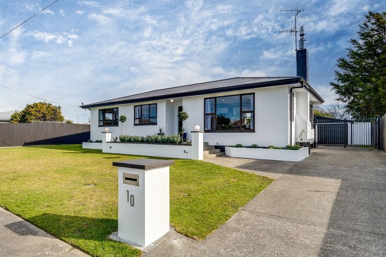 Photo of property in 10 Masefield Avenue, Maraenui, Napier, 4110