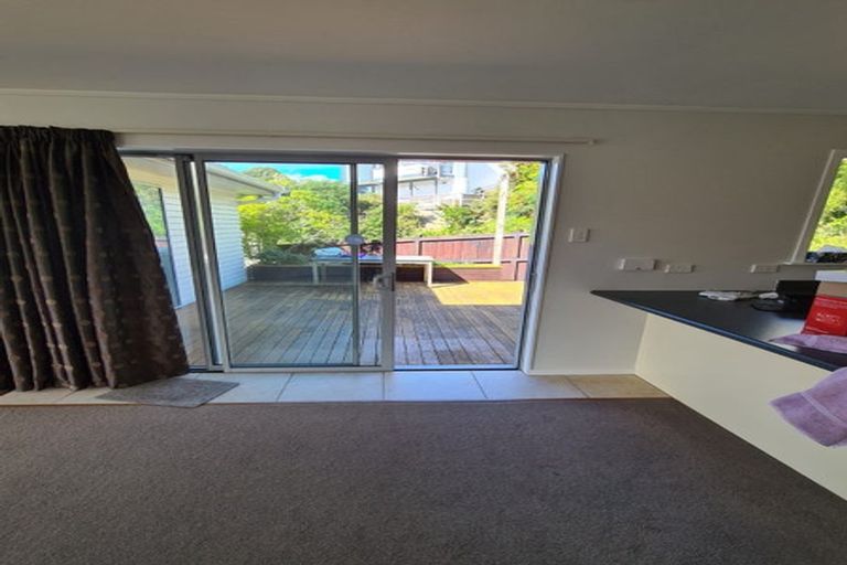 Photo of property in 52 Monaghan Avenue, Karori, Wellington, 6012