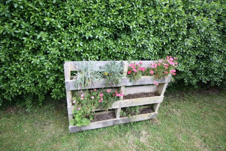 Photo of property in 21 Waterloo Crescent, Hokowhitu, Palmerston North, 4410