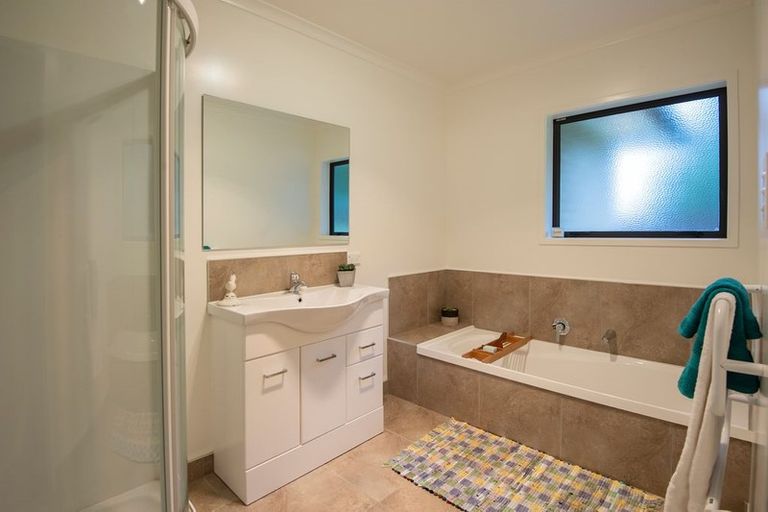 Photo of property in 9 Pinehurst Close, Te Kamo, Whangarei, 0112