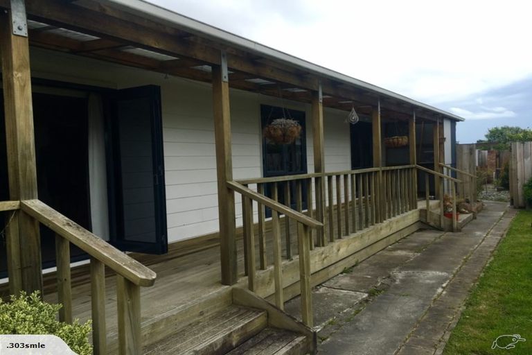 Photo of property in 57 Acacia Street, Kelvin Grove, Palmerston North, 4414