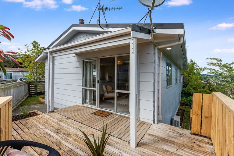 Photo of property in 12 Gaff Place, Whitby, Porirua, 5024