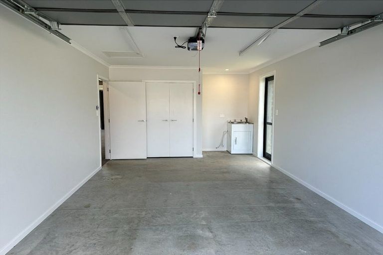 Photo of property in 68 Hinemoa Street, Levin, 5510