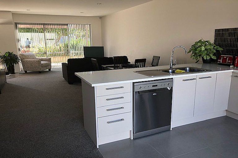 Photo of property in 76 Kuaka Drive, Takanini, 2112