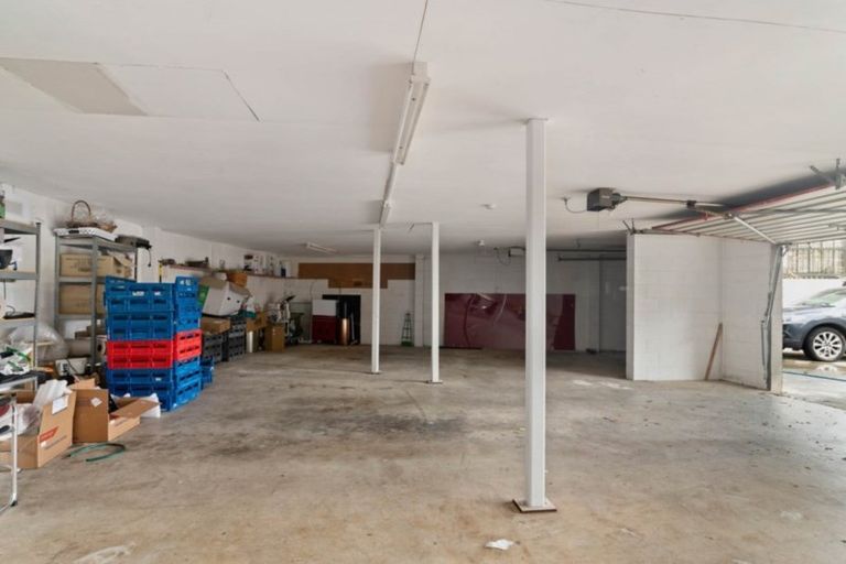 Photo of property in 25 Mark Place, Lynmore, Rotorua, 3010