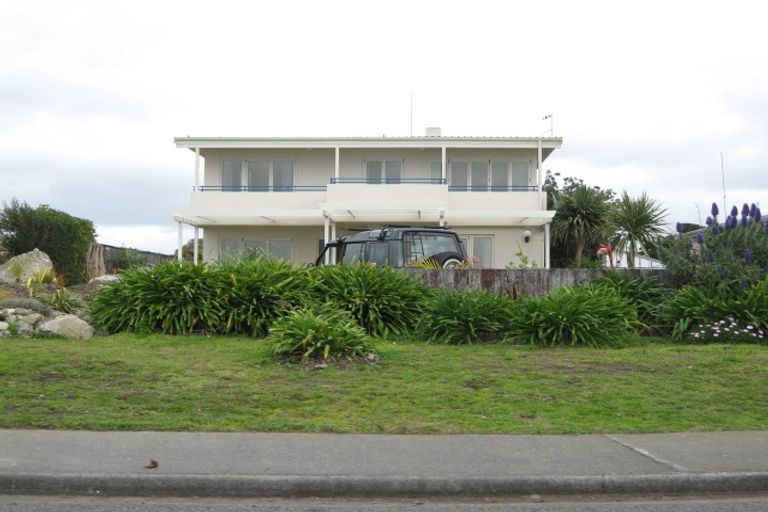 Photo of property in 150 Beach Road, Haumoana, 4102