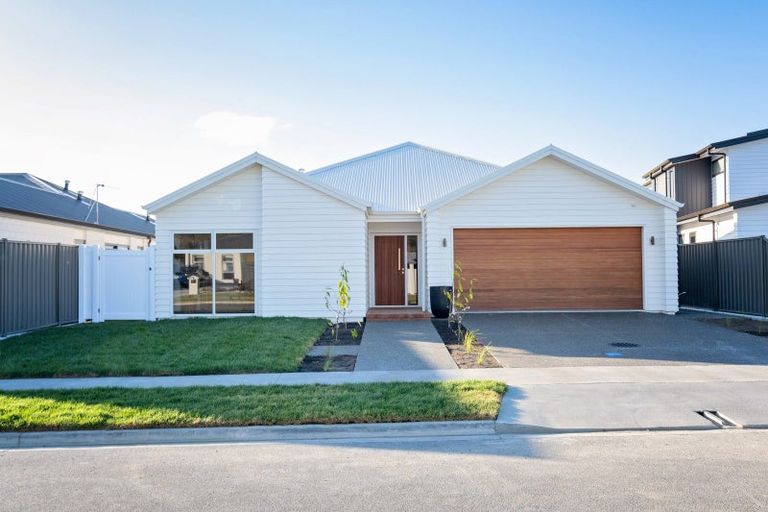 Photo of property in 76 Pelorus Avenue, Poraiti, Napier, 4112
