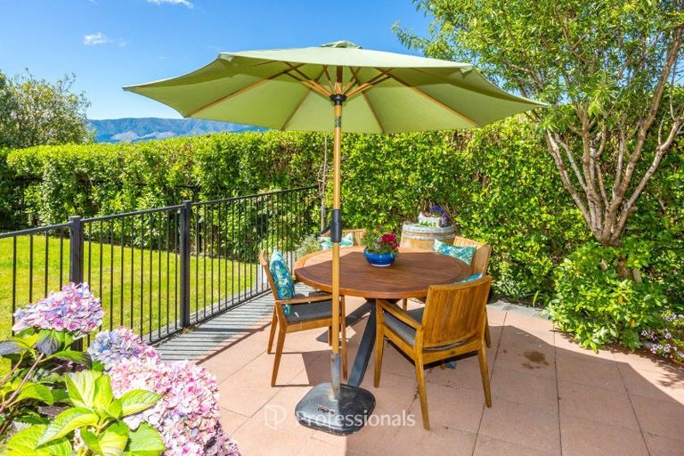 Photo of property in 53 Riverstone Drive, Riverstone Terraces, Upper Hutt, 5018