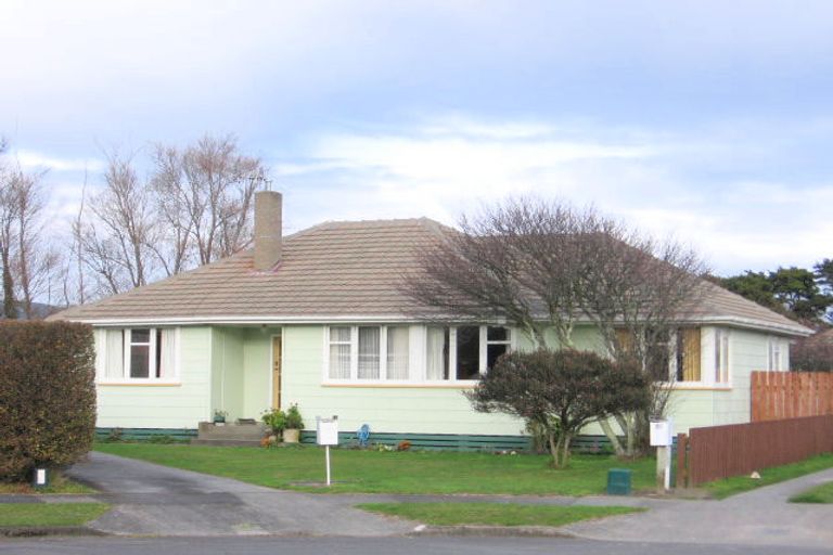 Photo of property in 22 Tilbury Avenue, Hokowhitu, Palmerston North, 4410