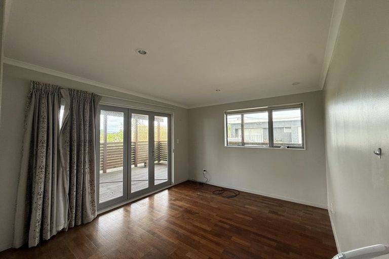 Photo of property in 115 Riverhead Road, Kumeu, 0892