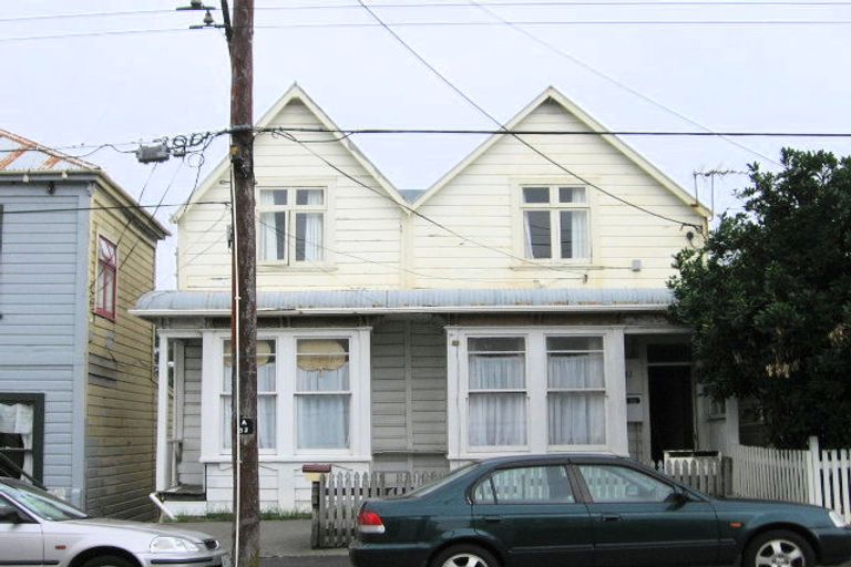 Photo of property in 210 Rintoul Street, Berhampore, Wellington, 6023