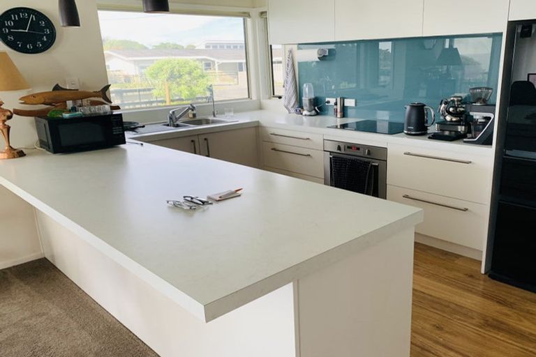 Photo of property in 17 Fannin Street, Bay View, Napier, 4104