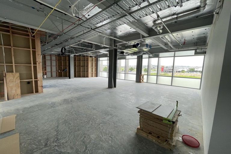 Photo of property in 1 Gallipoli Place, Flat Bush, Auckland, 2019