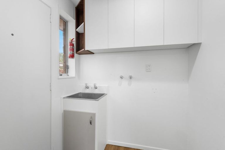 Photo of property in 1/11 Farnborough Street, Aranui, Christchurch, 8061