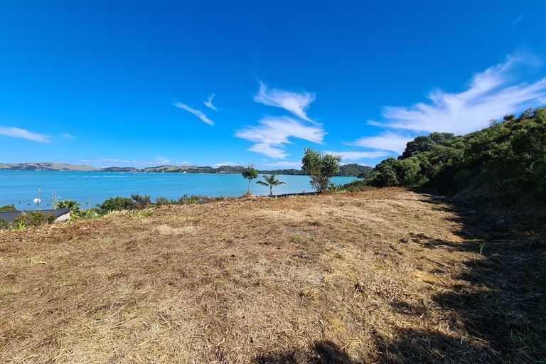 Photo of property in 73 Harbour View Road, Coromandel, 3581