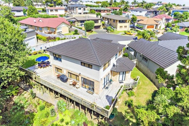 Photo of property in 12 Beirut Court, The Gardens, Auckland, 2105