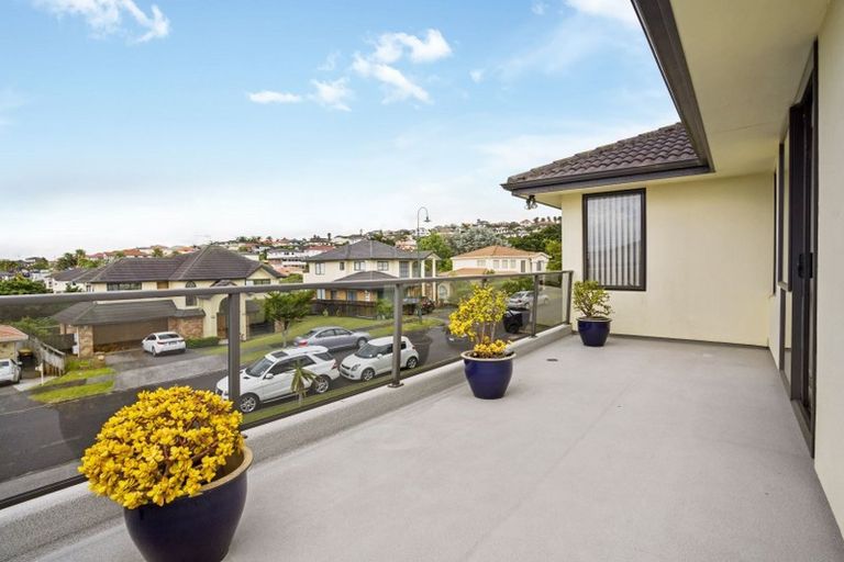 Photo of property in 19 The Enclave, Totara Heights, Auckland, 2105