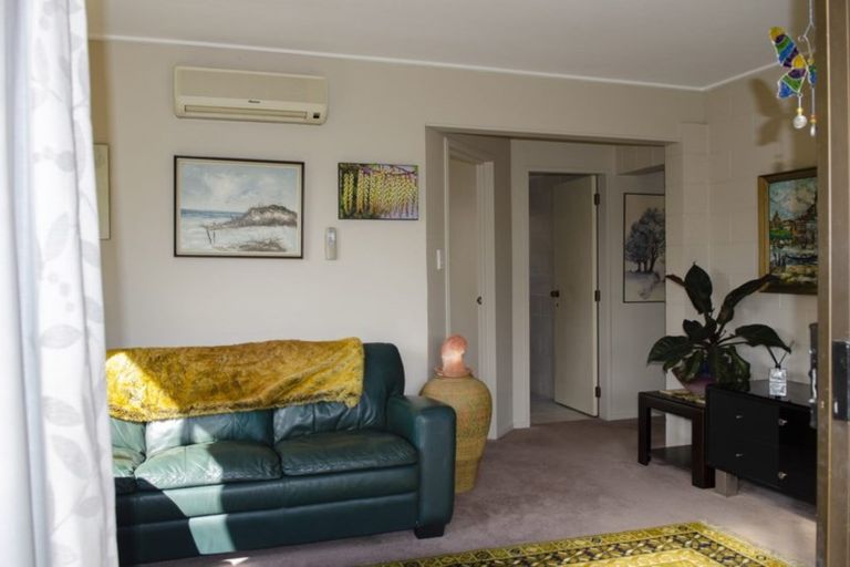 Photo of property in 60a Forrester Drive, Welcome Bay, Tauranga, 3112