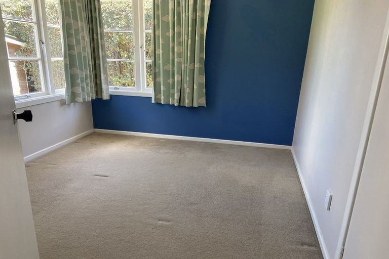 Photo of property in 14 Hereford Street, Te Atatu Peninsula, Auckland, 0610