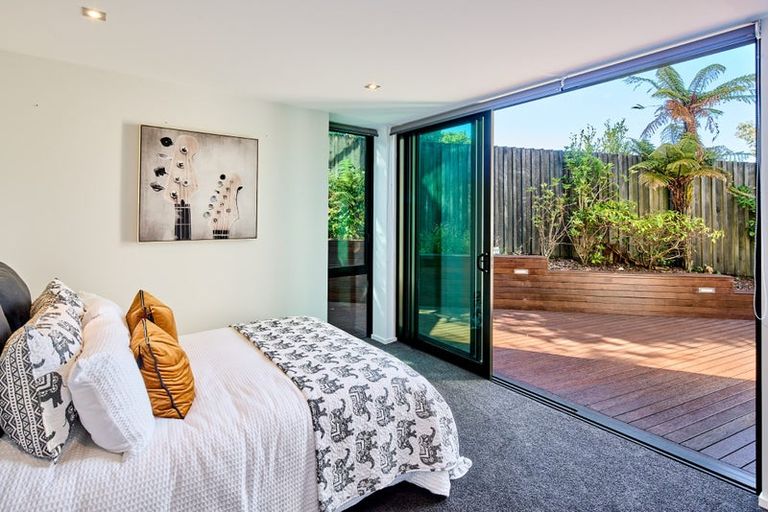 Photo of property in 24d Mandalay Terrace, Khandallah, Wellington, 6035