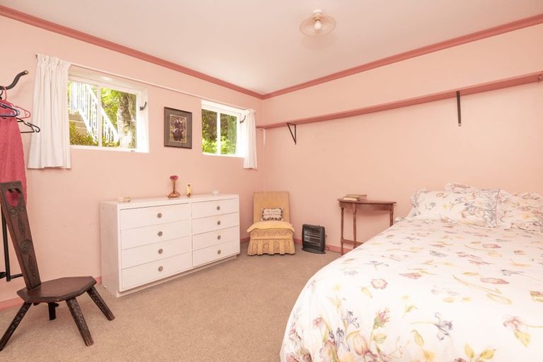 Photo of property in 51 Tarawera Road, Johnsonville, Wellington, 6037