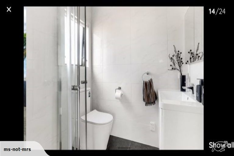 Photo of property in 2/17 Oliver Street, Point Chevalier, Auckland, 1022