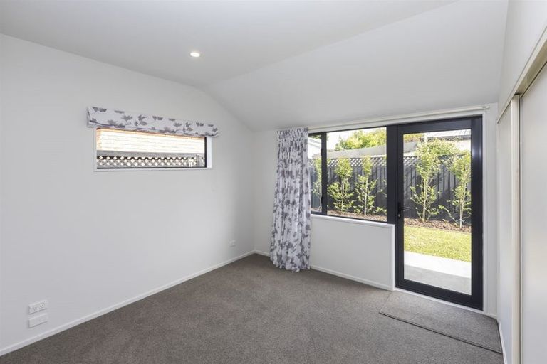 Photo of property in 8 Stroud Lane, Papanui, Christchurch, 8053