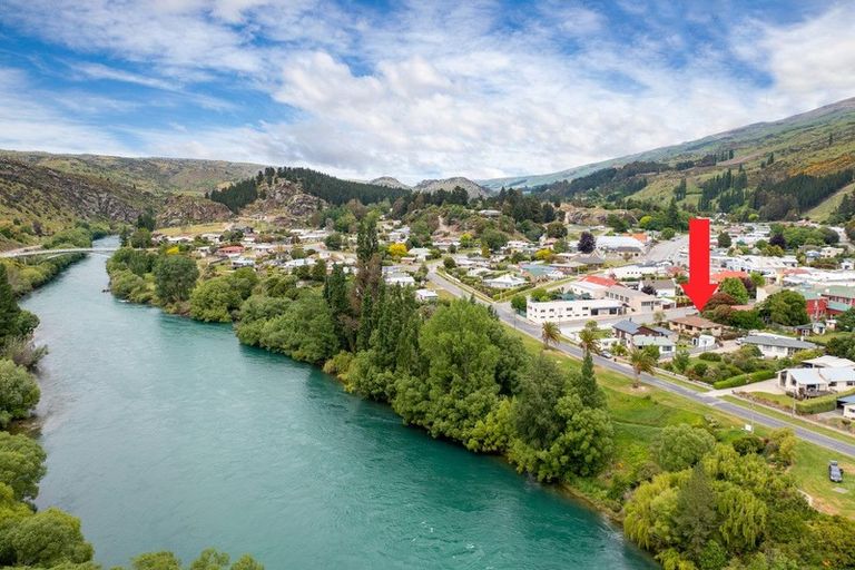 Photo of property in 3 Hawick Street, Roxburgh, 9500