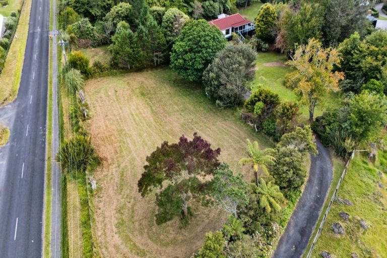Photo of property in 65 Veale Road, Ridgewood, New Plymouth, 4371